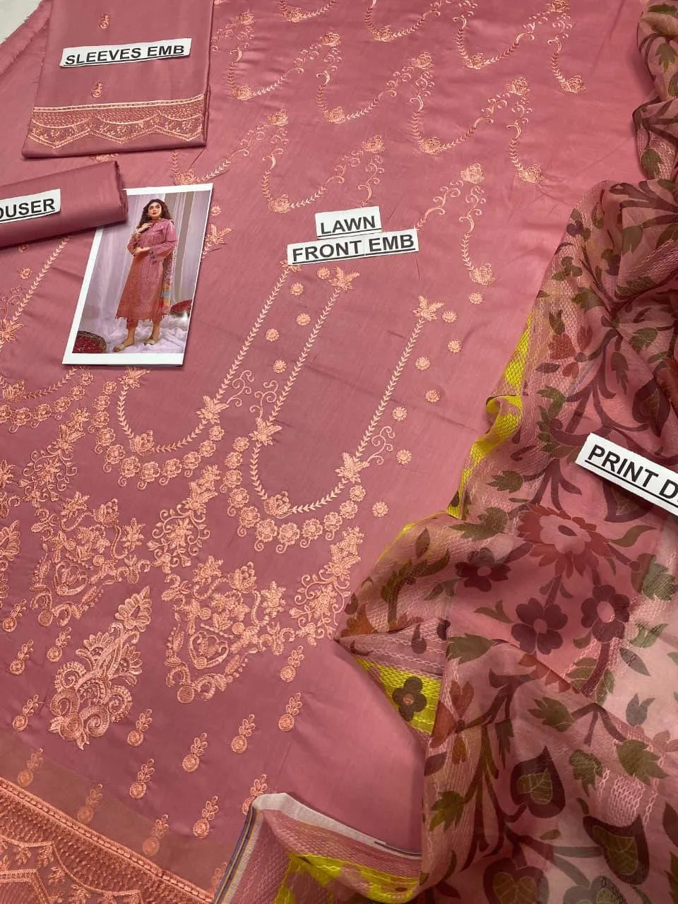 3 Pcs Women's Unstitched Embroidered Suit