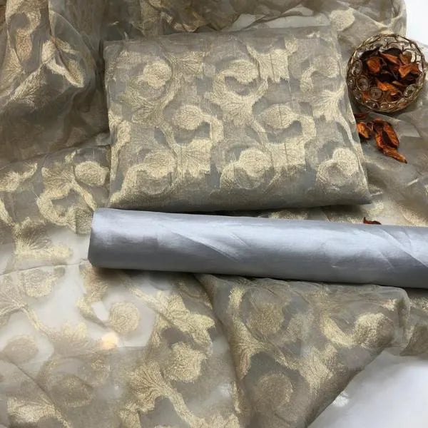 3 Pcs Women's Unstitched Embroidered Suit