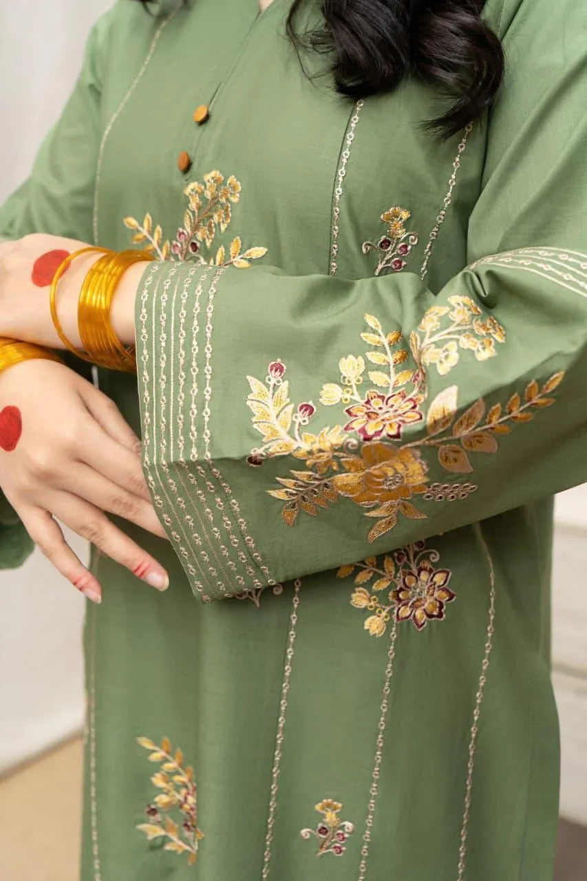 3 Pcs Women's Unstitched Embroidered Suit